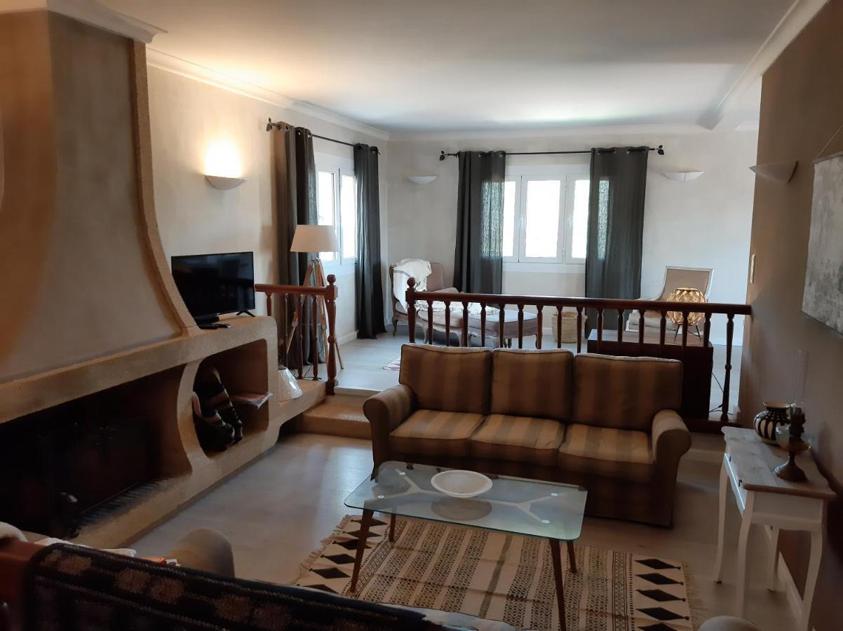 Casa Ottobre Blu Bed & Breakfast กาลวี ภายนอก รูปภาพ
