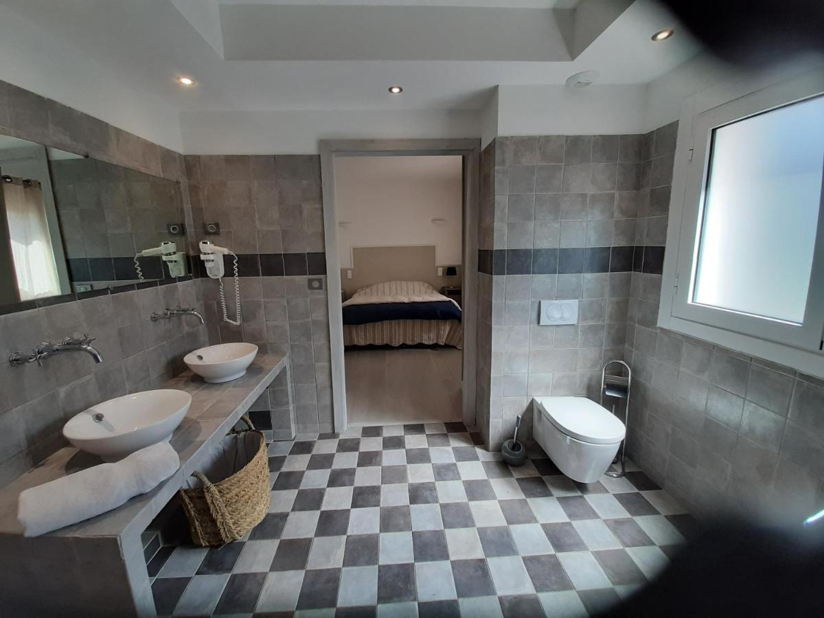 Casa Ottobre Blu Bed & Breakfast กาลวี ภายนอก รูปภาพ